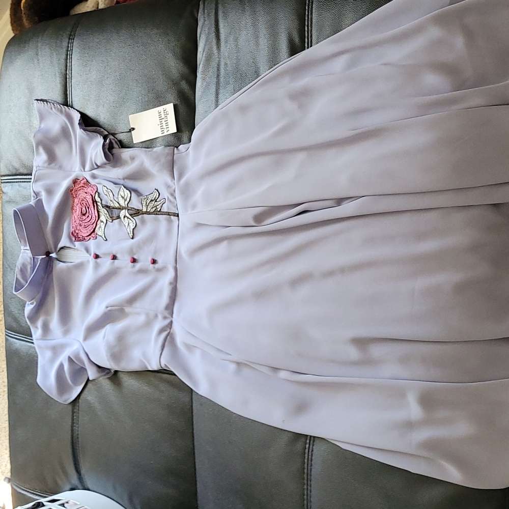 New with tags, Unique Vintage dress, size L 10/12, Dusty Lavender with Red flowe